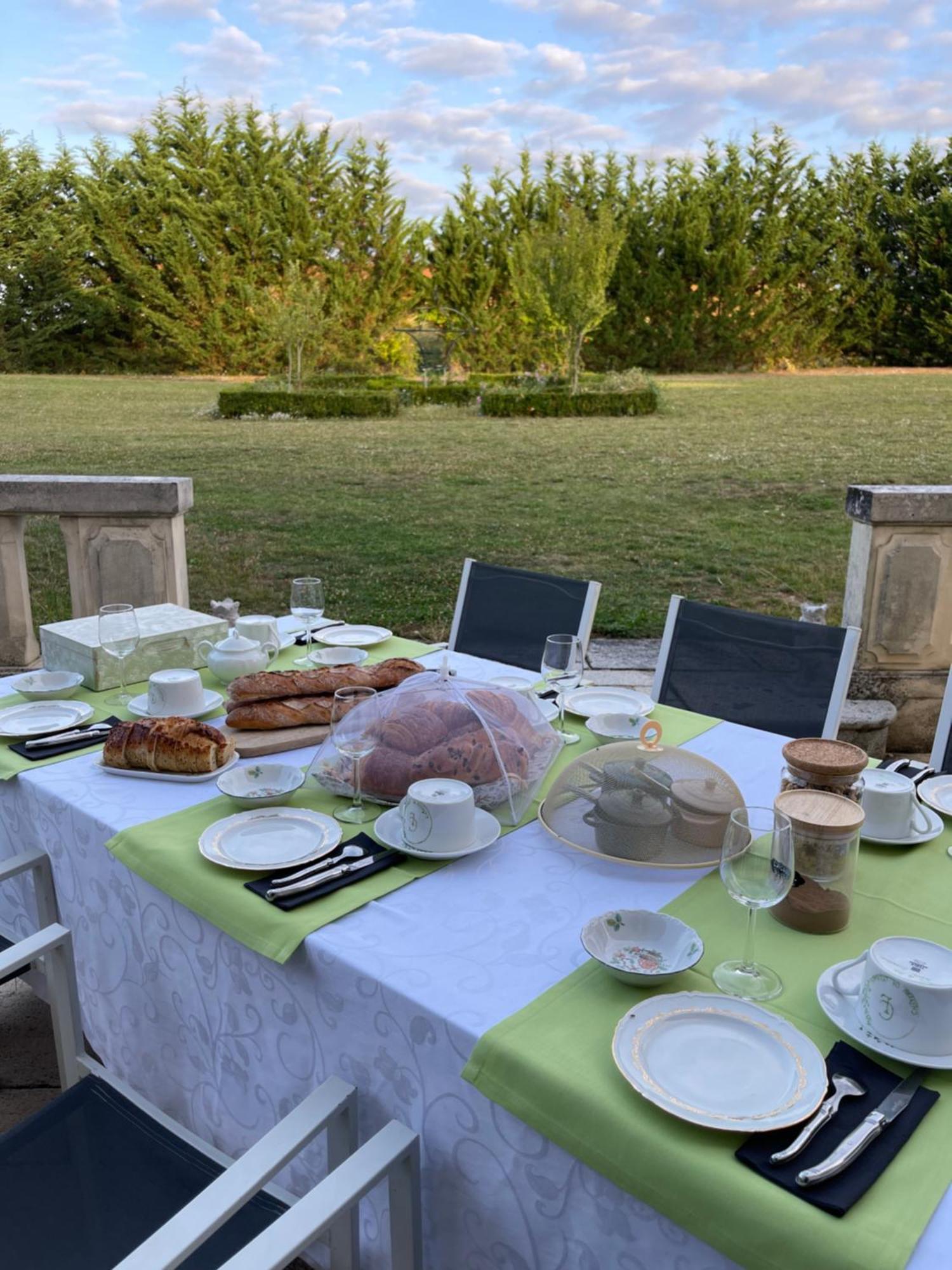 Le Chateau De Leugny Oiron Εξωτερικό φωτογραφία